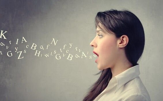 ¿Por qué seguimos juzgando a las personas por cómo hablan?